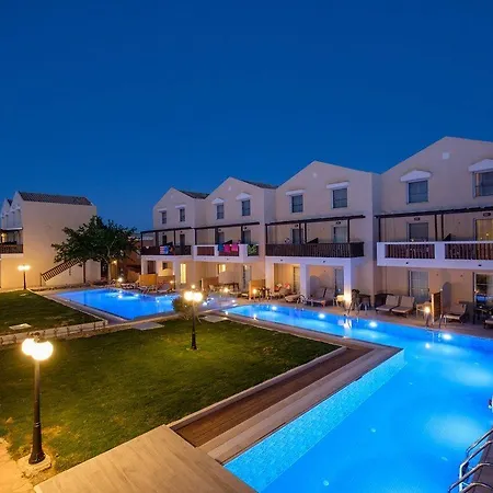 Akron Seascape Resort, A Member Of Brown ホテル 4*